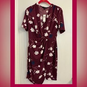 Banana Republic Floral Wrap Dress in Burgundy